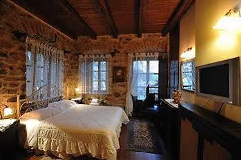 Hotel Arxontiko Kefalari 3*